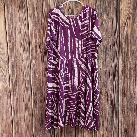 3 for $25 Woman Within Dress - Picture 2 of 6